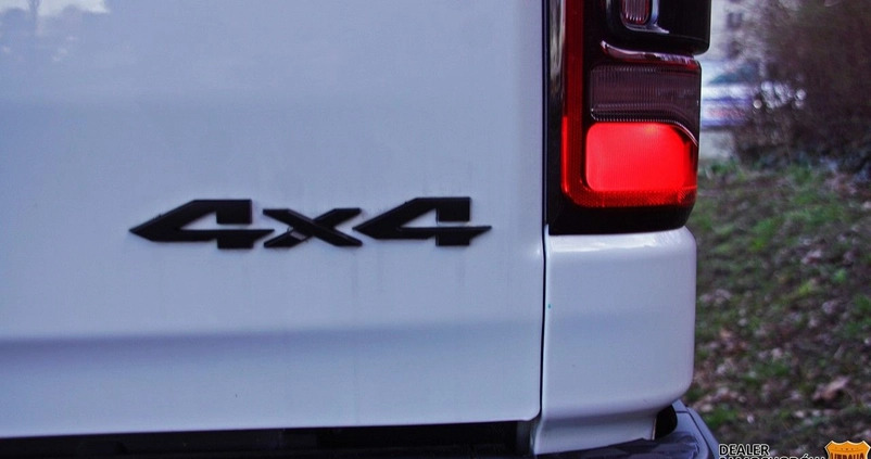 Dodge RAM cena 215000 przebieg: 78000, rok produkcji 2019 z Gdynia małe 781